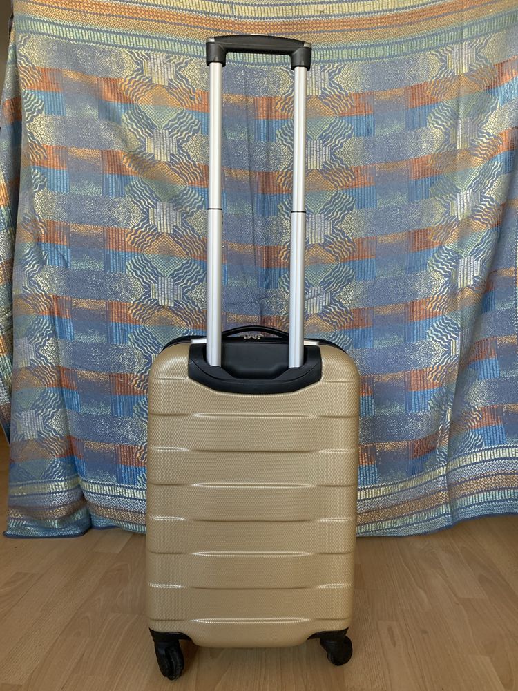 Walizka Samsonite super lekka nowa . Warszawa