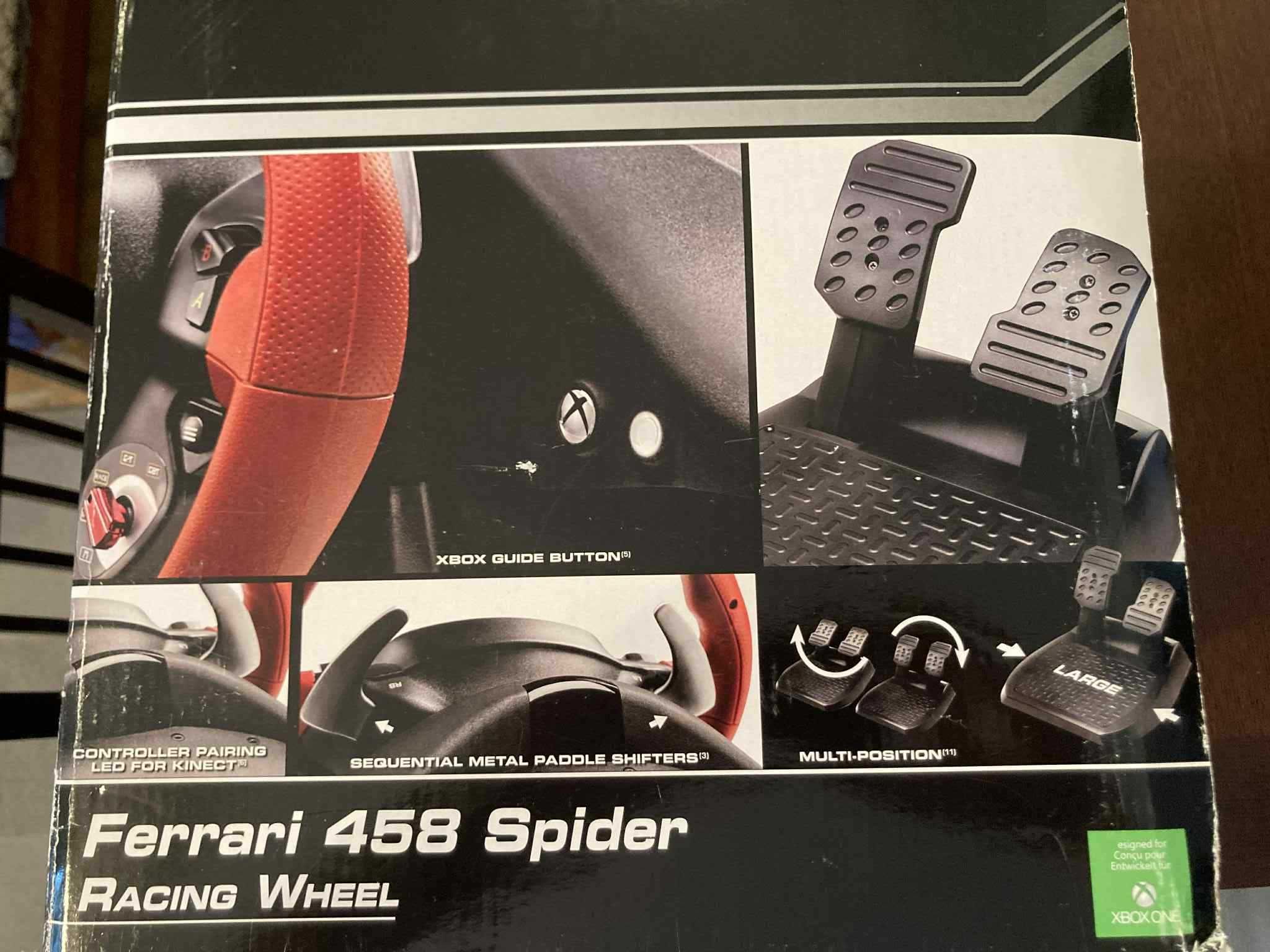 Thrustmaster Ferrari 458 Spider kierownica Xbox Series X/S One pudełko