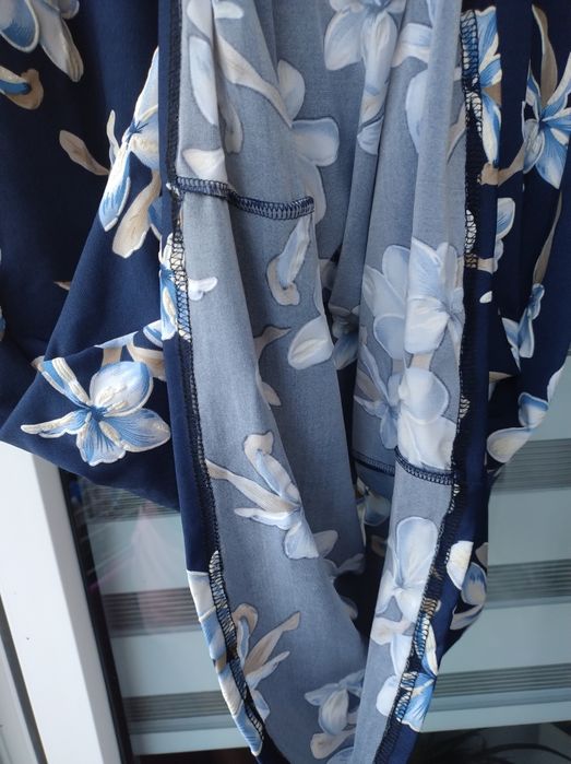 Sukienka w kwiaty rozmiar 46