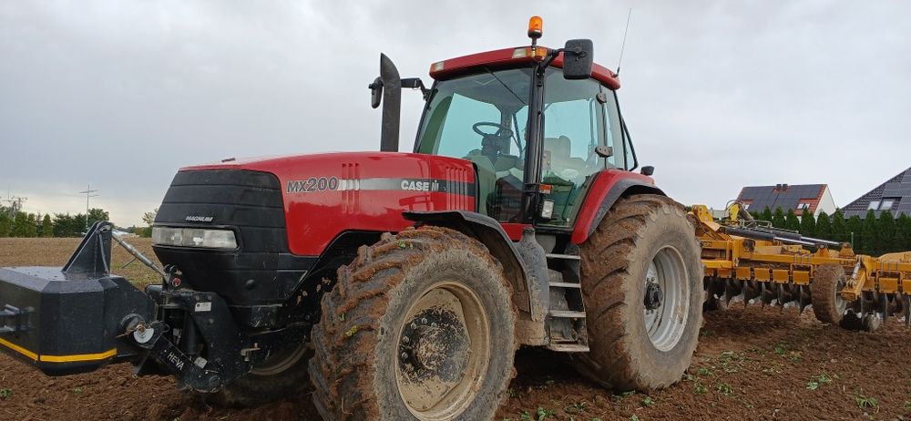 Case magnum puma new holland john deere zetor ursus deutz