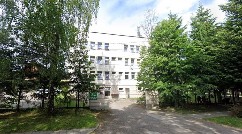 Lokal użytkowy 12,12 m2 do wynajęcia w Inwałdzie