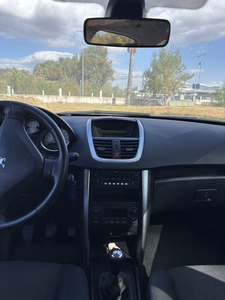 Peugeot 207 1.4