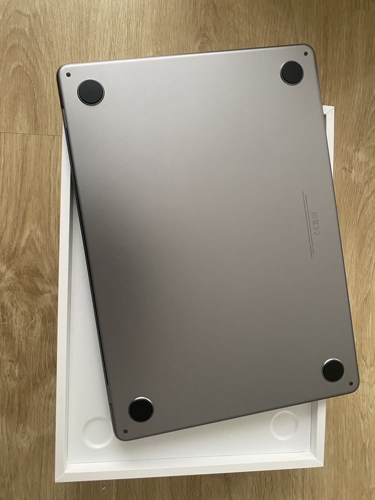 MacBook Air M2 16GB ( praticamente novo) com garantia