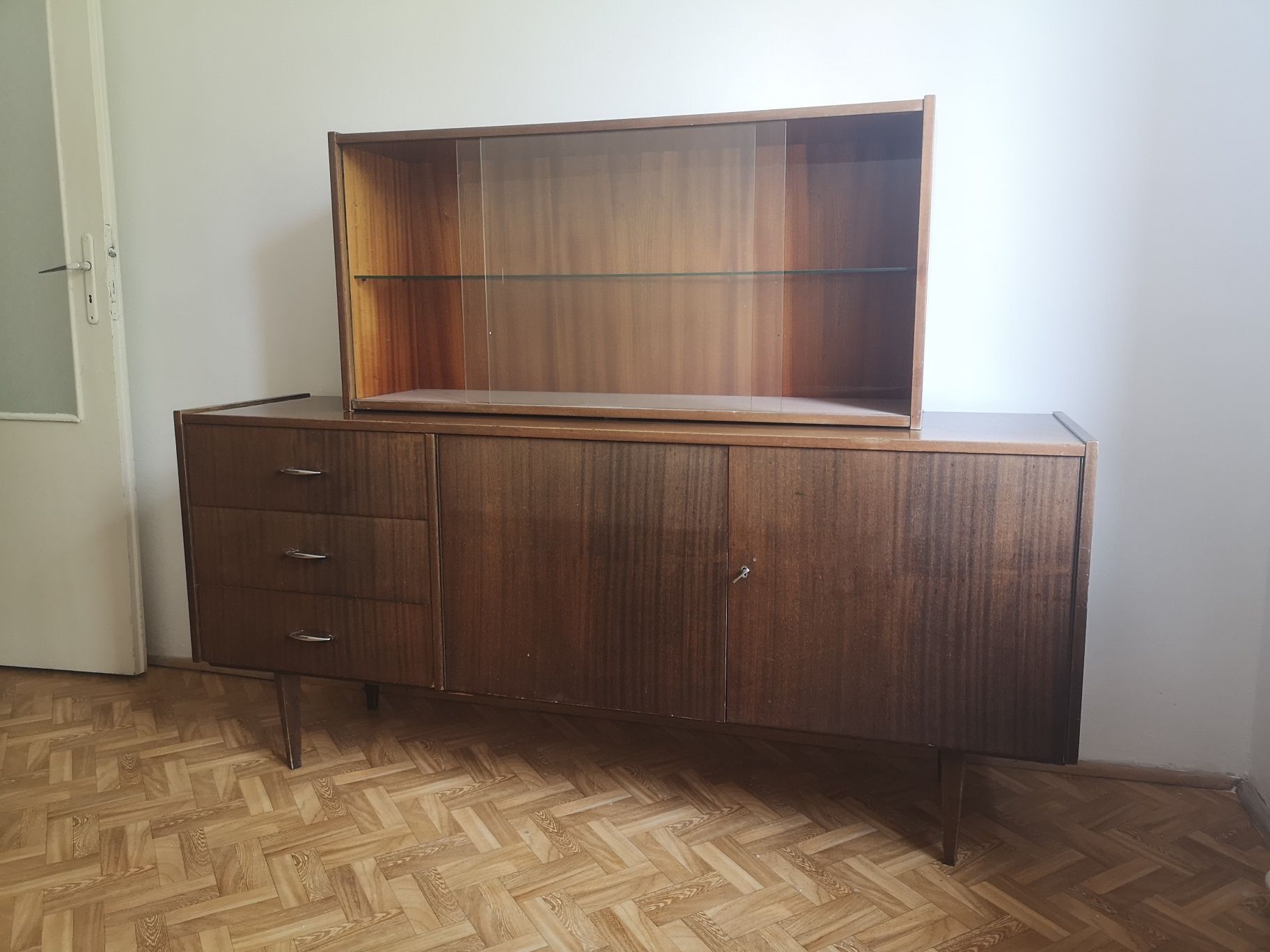 Komoda z 1972 wysoki połysk