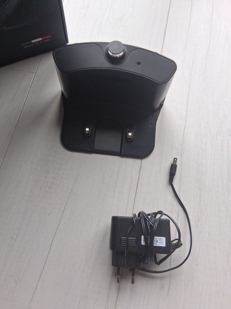 Robot Sprzątający ARIETE