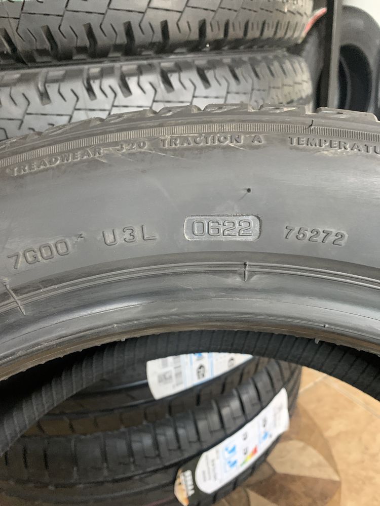 Комплект літніх шин 225/55/18 102Y Bridgestone Turanza T005