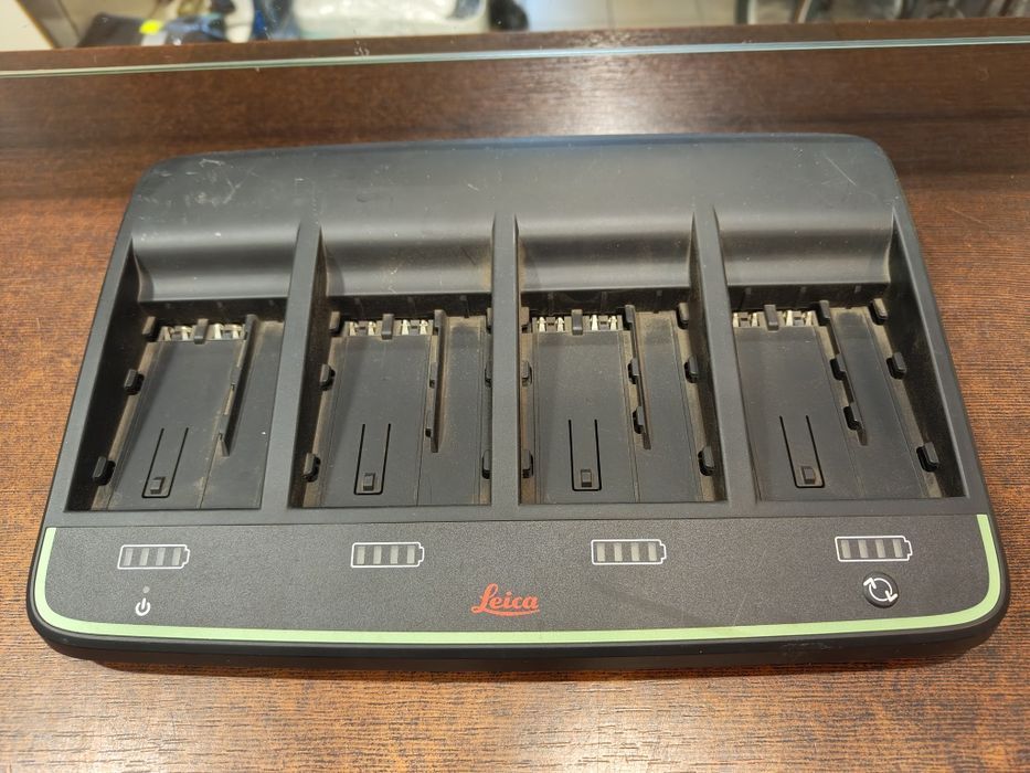 Leica GKL341 Ładowarka poczwórna