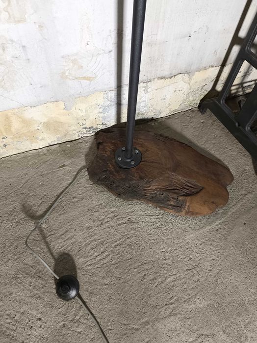 Candeeiro de pé vintage industrial novo