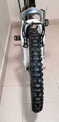 Bicicleta KX Storm by Monster - 26” Shimano c/suspensão - Oportunidade