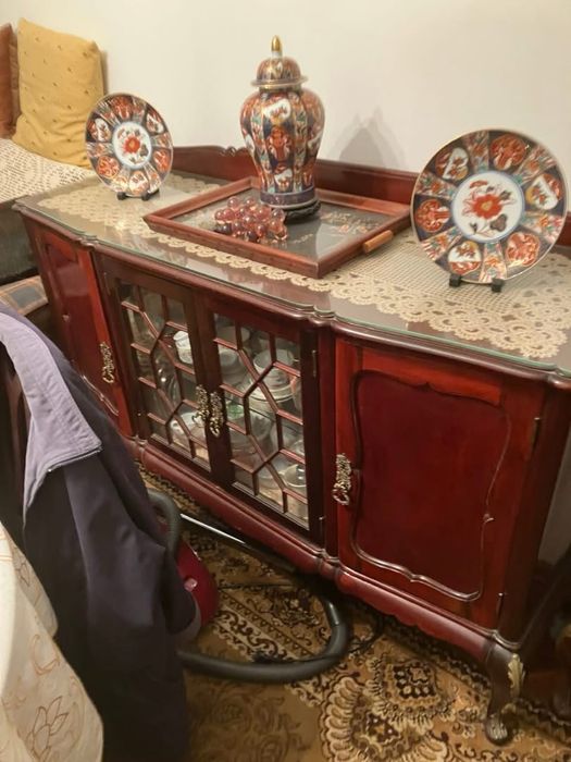 Mobilia Sala Jantar Queen Anne