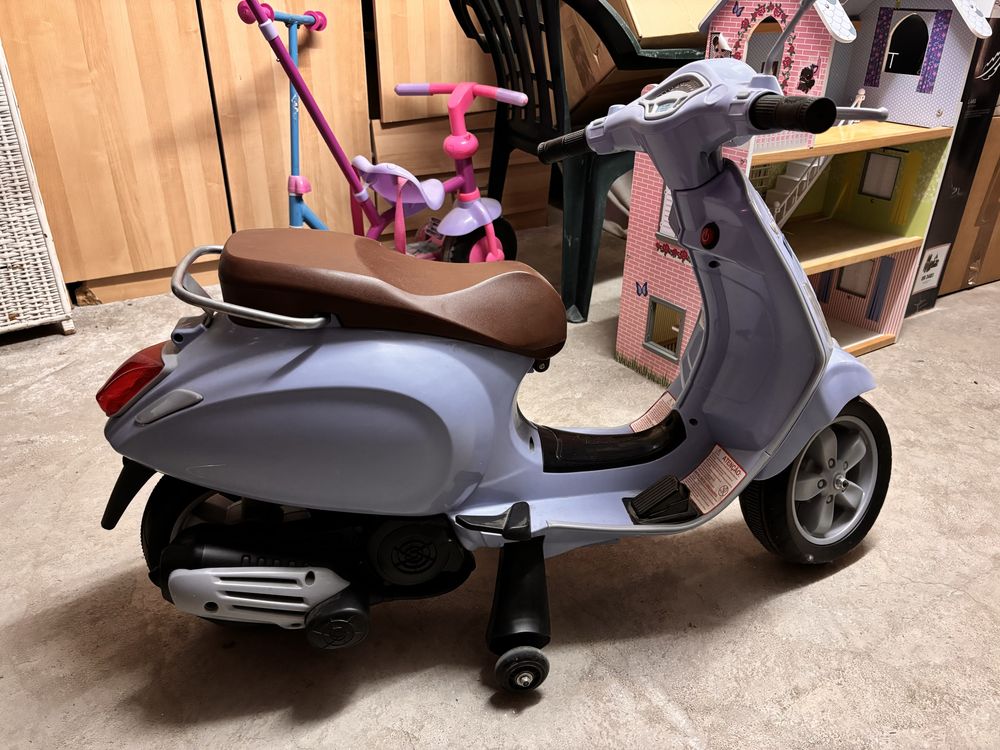Vespa elétrica 6V Zoko
