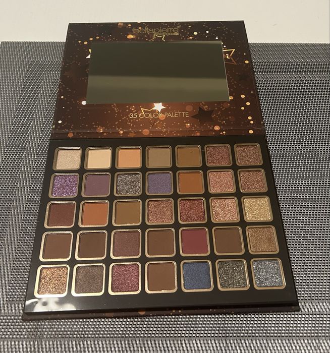 Paleta 35 cieni do powiek Bellapierre Cosmetics - Ultramate Nude