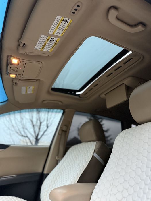 Продам обслужену Субару Трибека