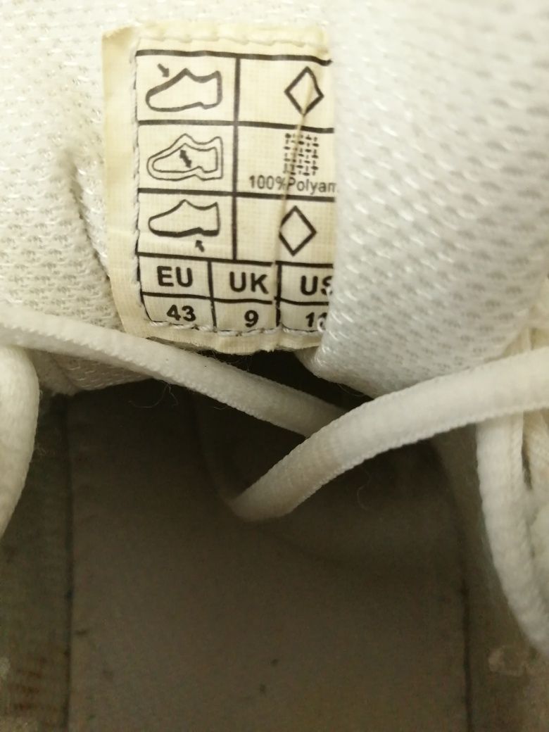 Buty kołyski odciążające stawy