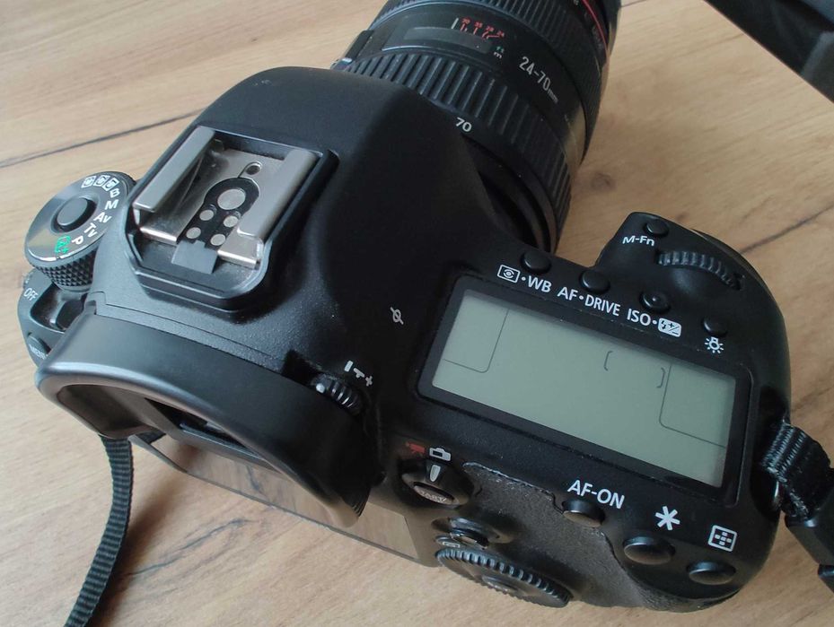 Lustrzanka Canon EOS 5D mark III, stan ideał