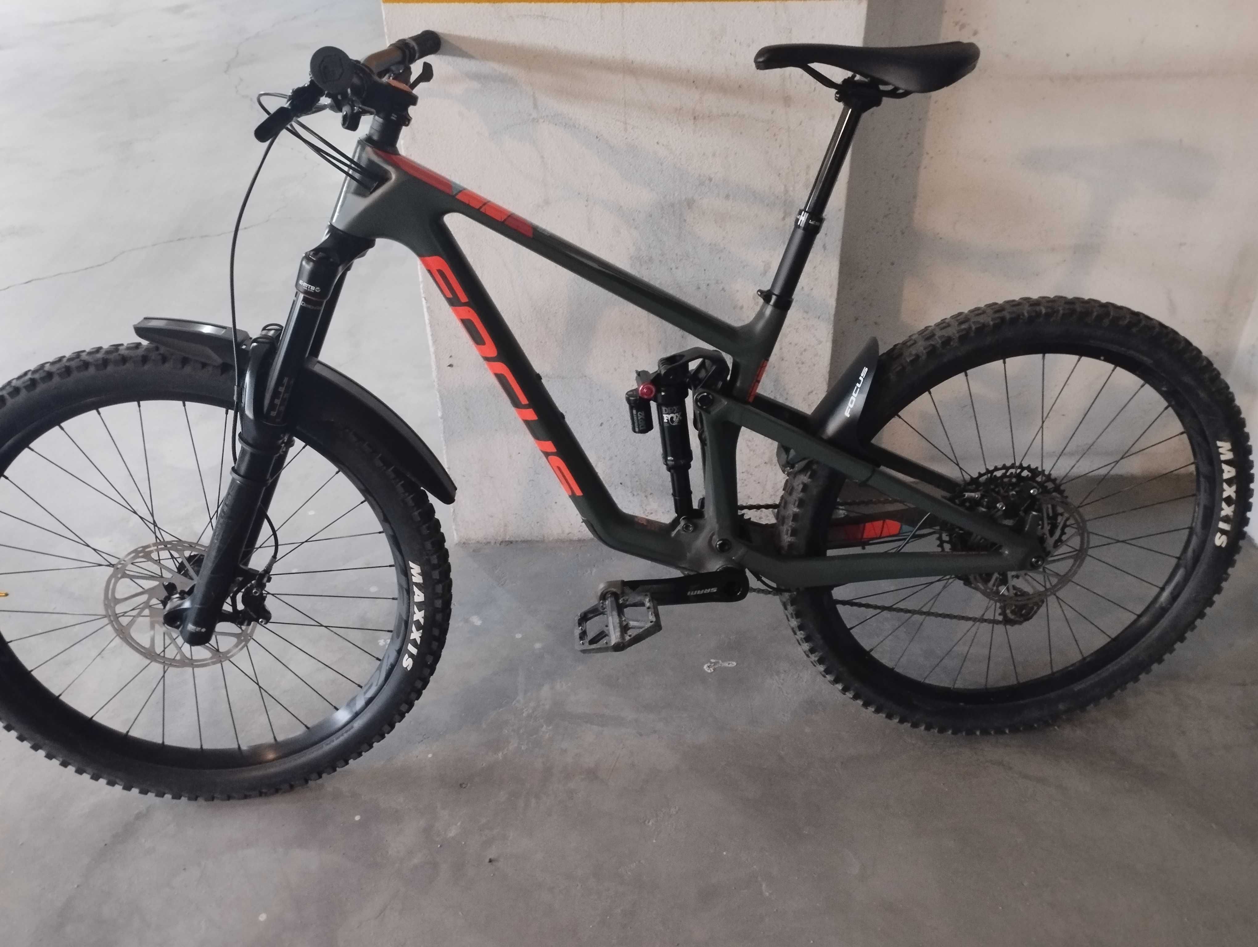 Bicicleta de Enduro Focus Sam 8.8 2021 (preço negociável)