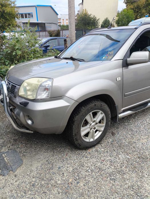 Нісан X-tral 2.2d  2005 р