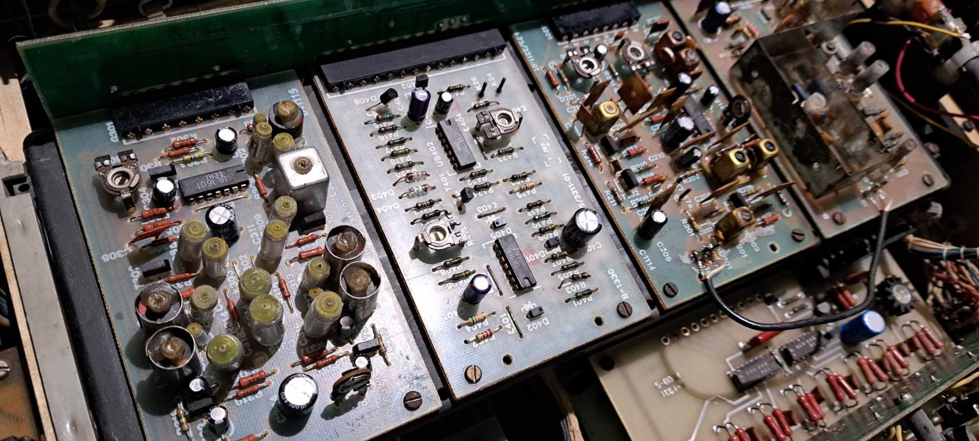 Amplituner RADMOR 5102, przestrojony po serwisie