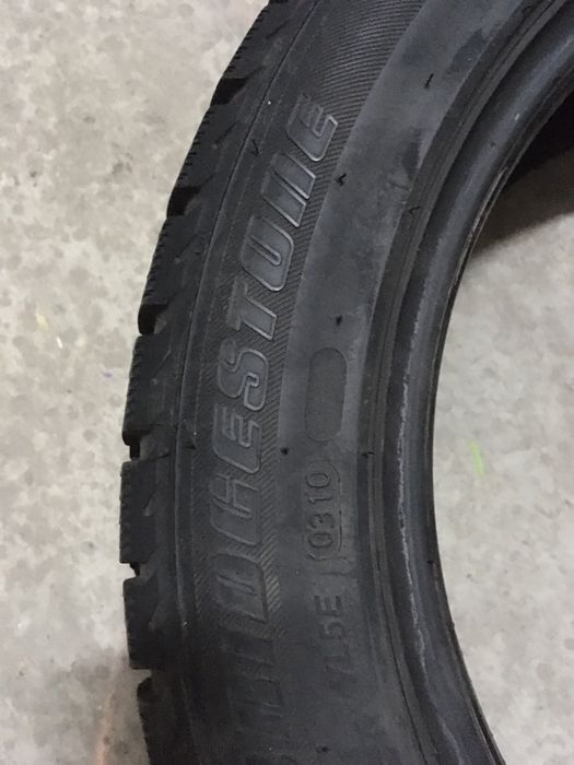 Bridgestone Зимова гума автомобільна
