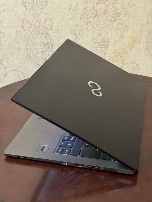 Сенсорный ноутбук IPS Fujitsu U904 i5 vPro 4th SSD DSDJ033291