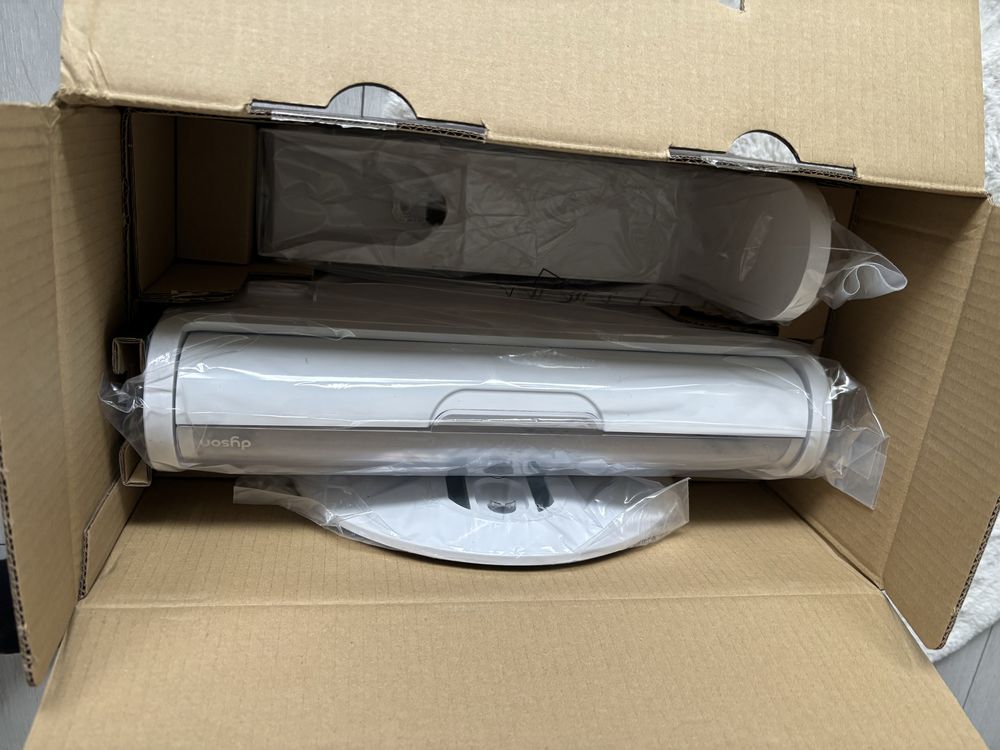 Nowy stojak, wieszak, stacja ładująca do odkurzacza Dyson V10 z pełnym