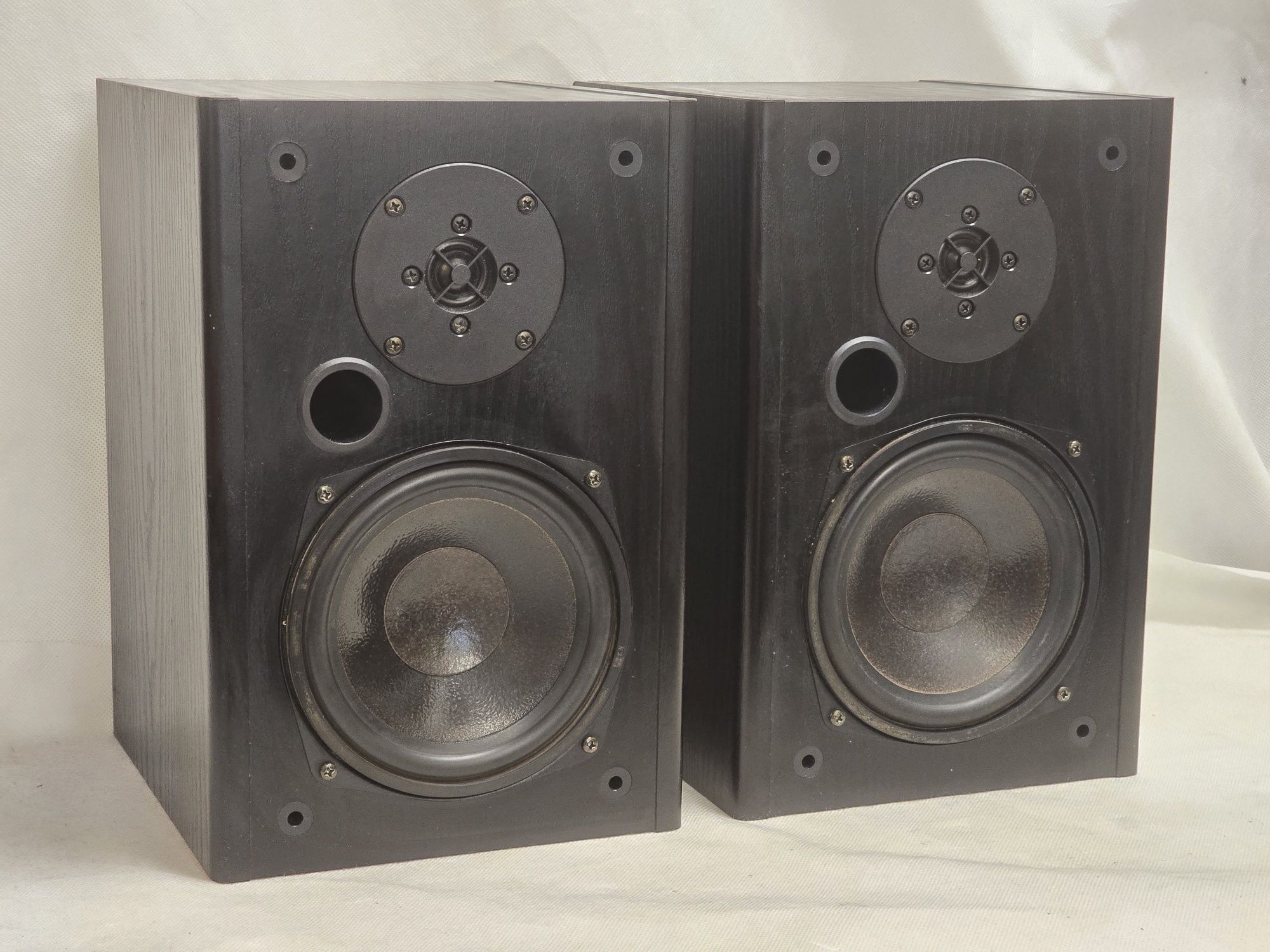 Yamaha NS G 30 MK II 4ohm 60/100W kolumny ładne czarne monitory 88dB
