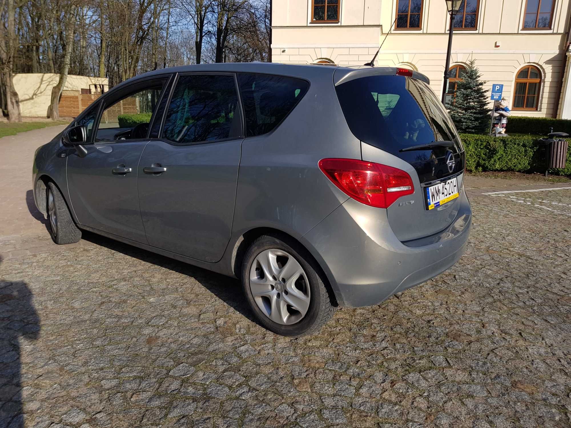 Opel Meriva 2015 1,4 100 KM przebieg 26.950 km !