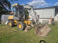 Ładowarko koparka mecalac mxt12