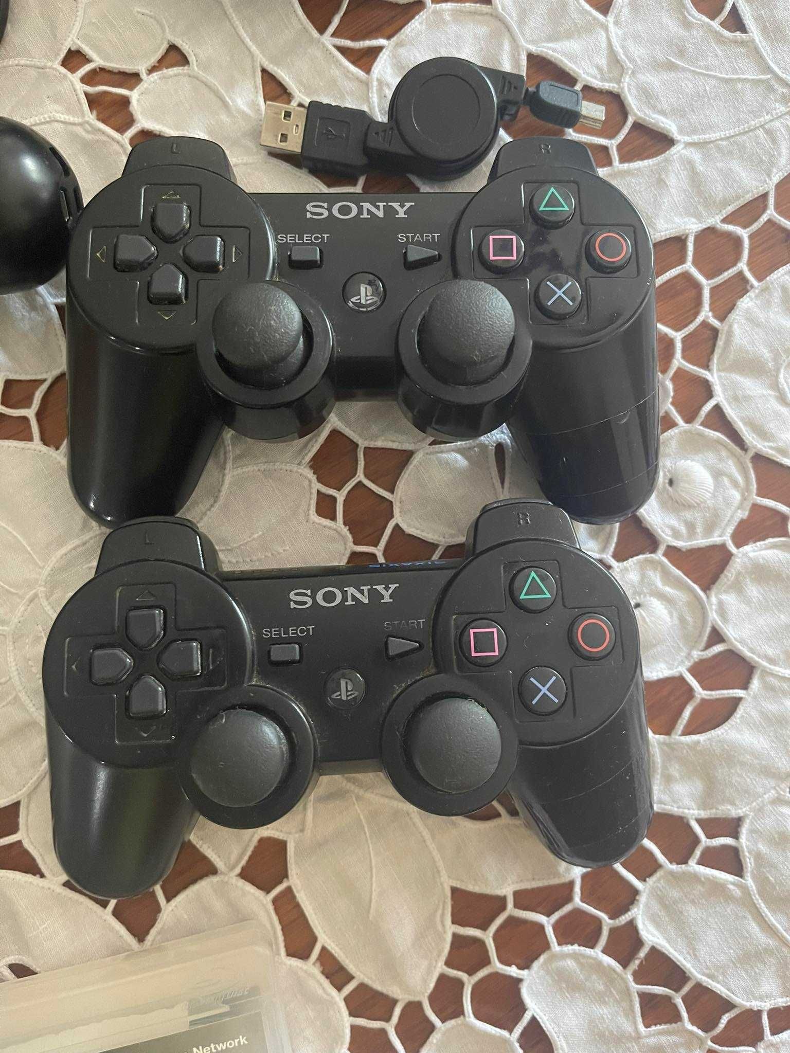 Playstation 3 c/ 2 comandos + Move + 6 jogos