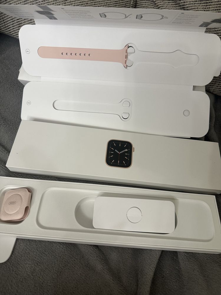 Apple watch 6 - 40mm