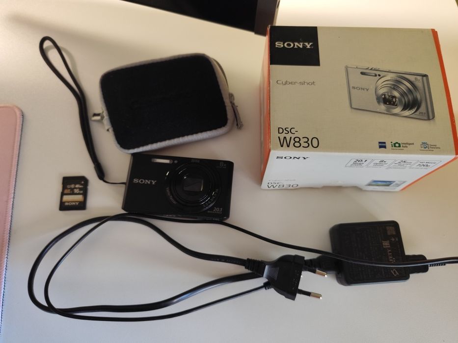 Sony Cyber-shot DSC-830