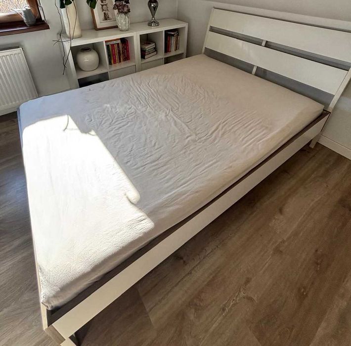 Rama łóżka Ikea 140x200