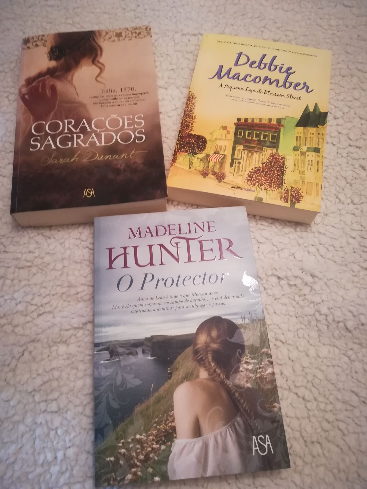 Livros como novos 7€ c/ portes incl.