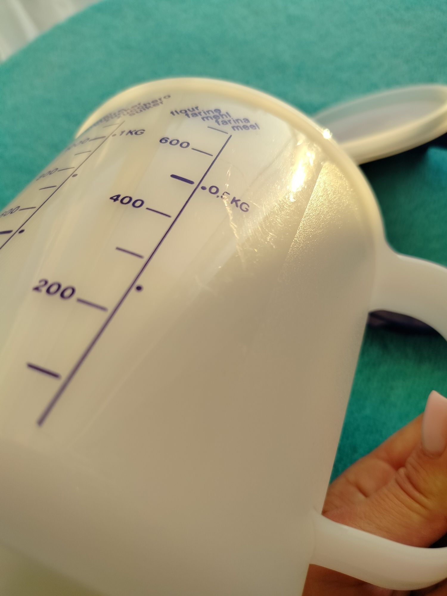 Dzbanek z miarką Candy Tupperware 1200 ml