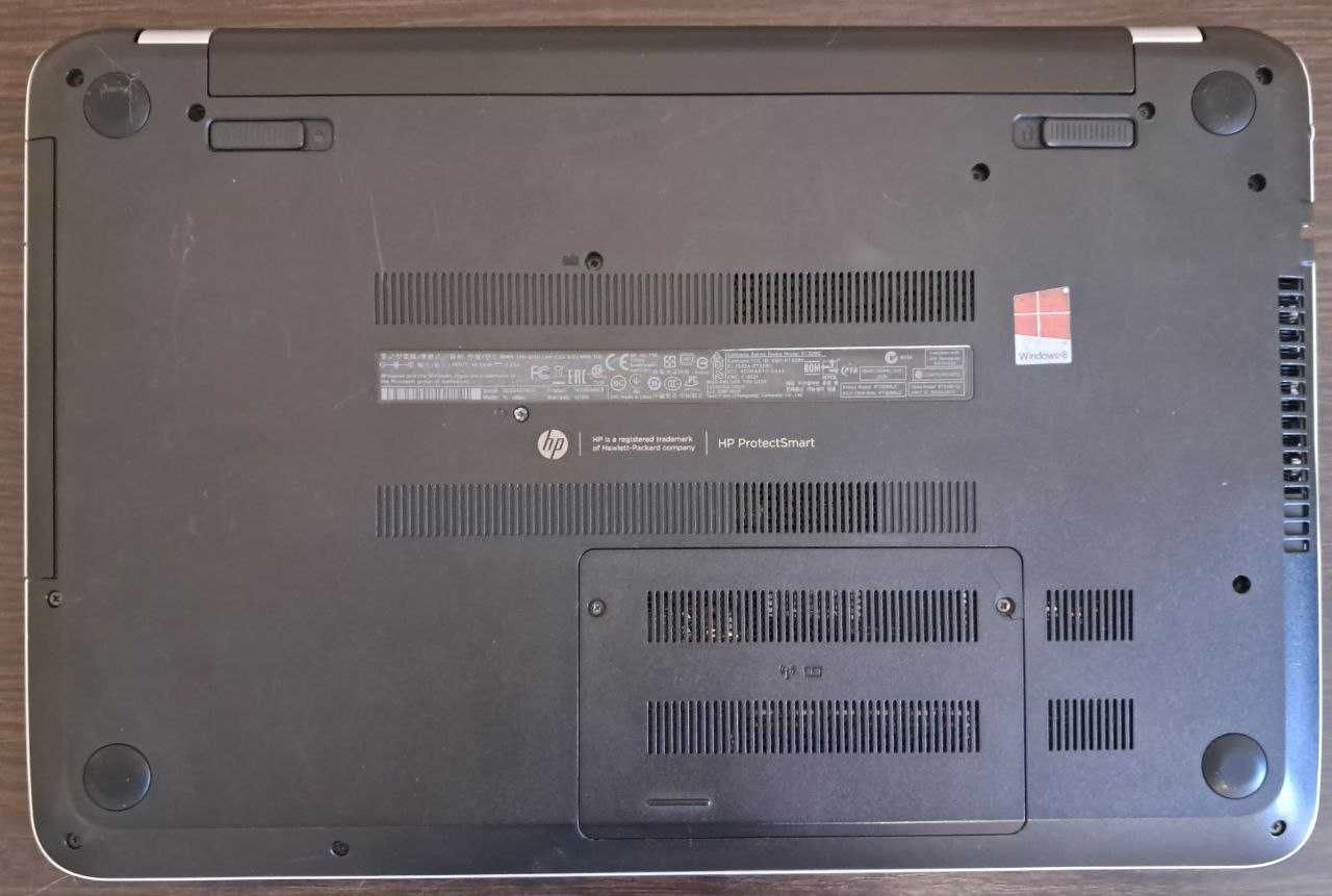 Ноутбук HP/15.6"/RAM 8 ГБ/SSD 256 ГБ+HDD 1 ТБ/Intel Core i3-4005U