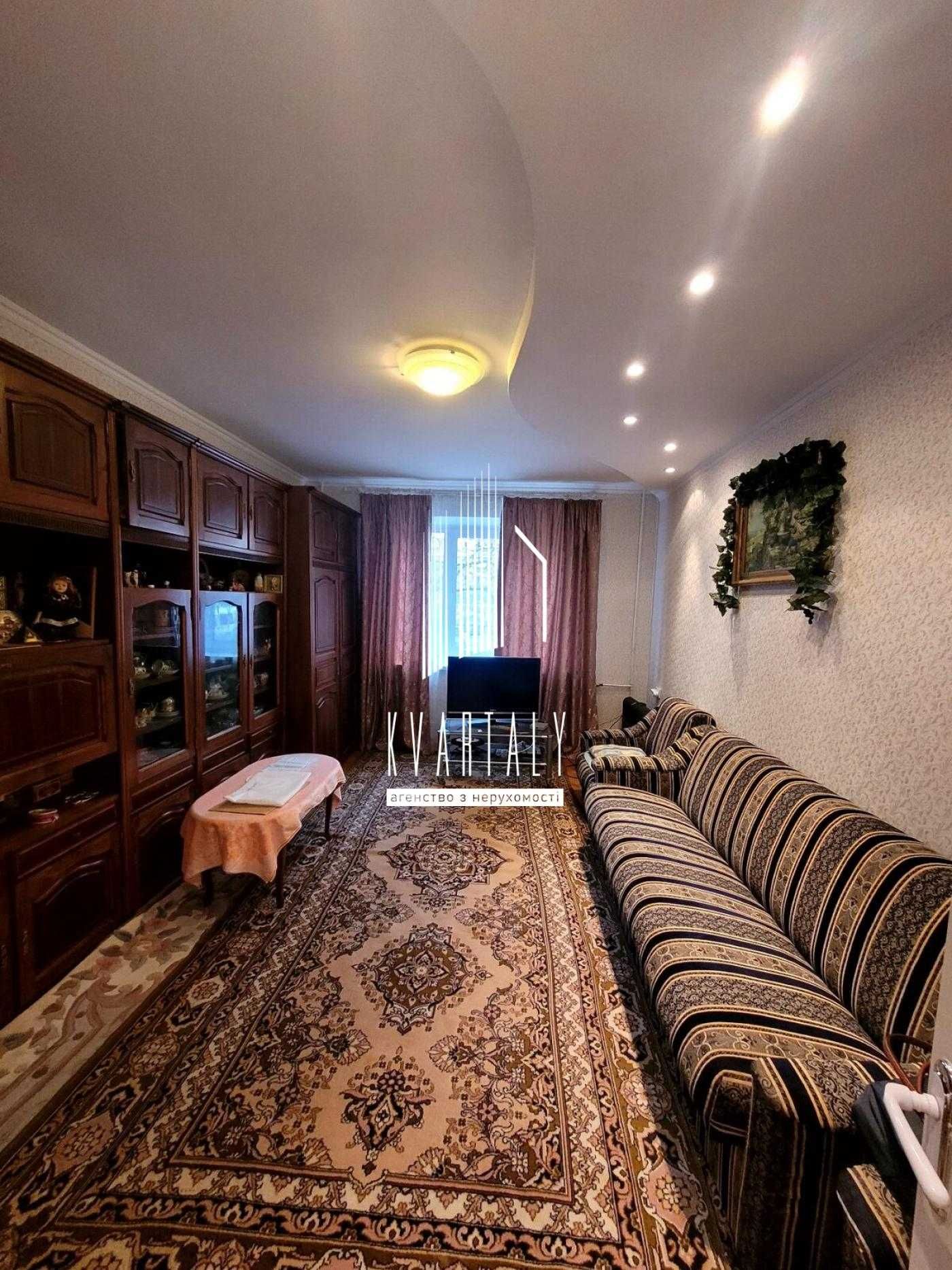 Продам Без% Шулявська Двустороння вул. Ніжинська, 7 Караваєві дачі