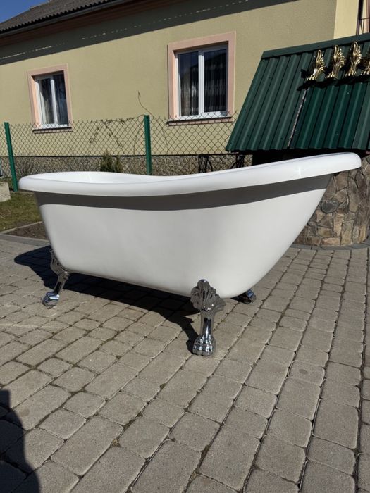 Оренда продаж  ванна на левових лапах 152 см (00165+) фотозона