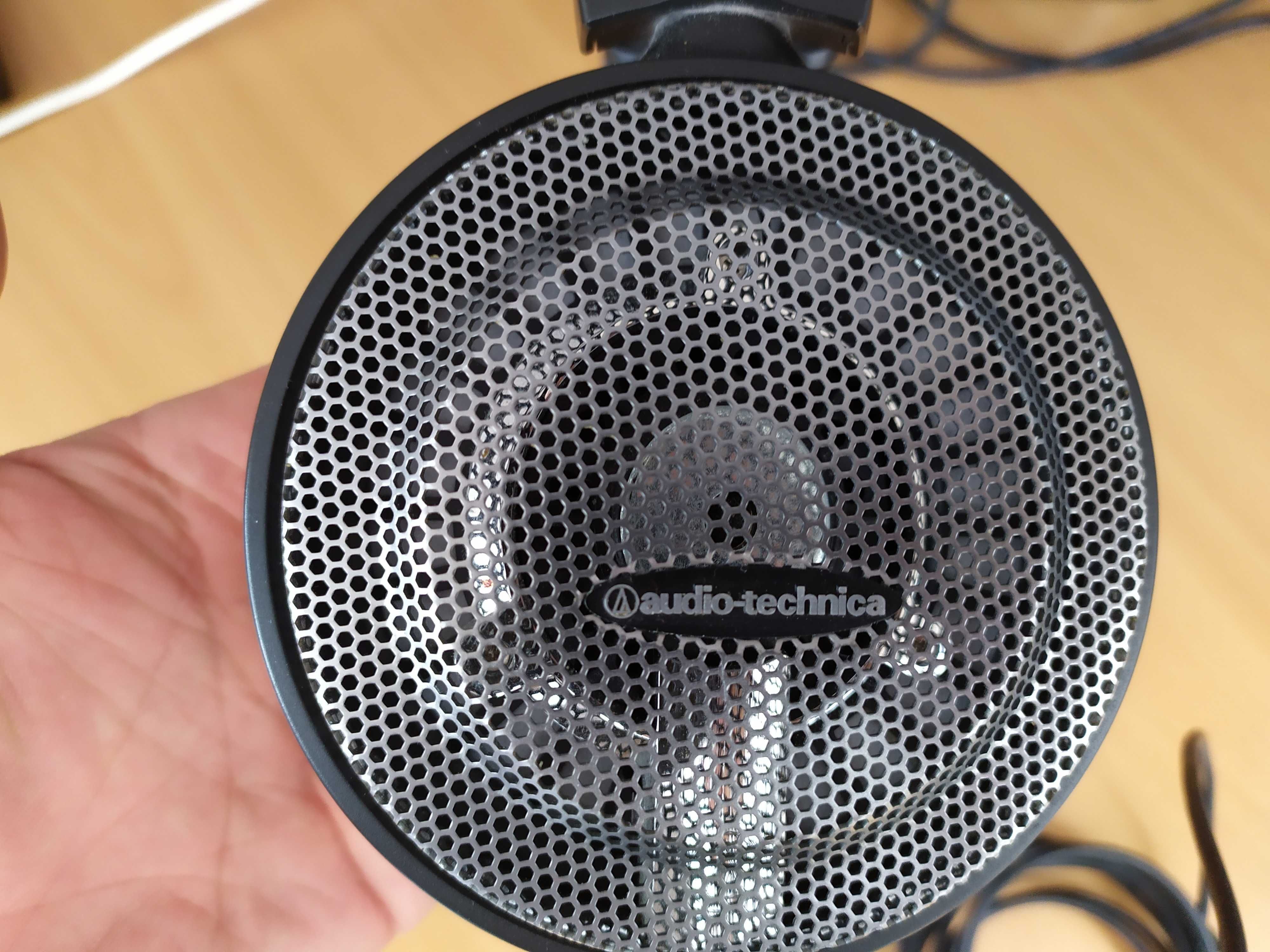 Słuchawki studyjne Audio Technica ATH-AD700X