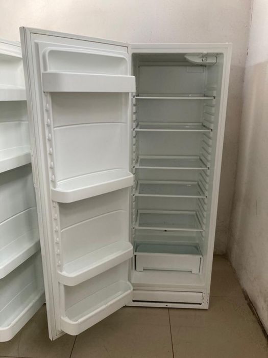 Chlodziarka lodówka do gastro 180 cm 350 l