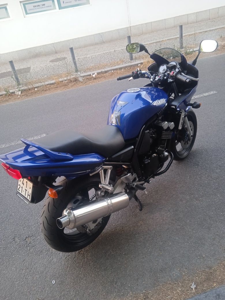 ***YAMAHA Fazer 600cc Excelente***