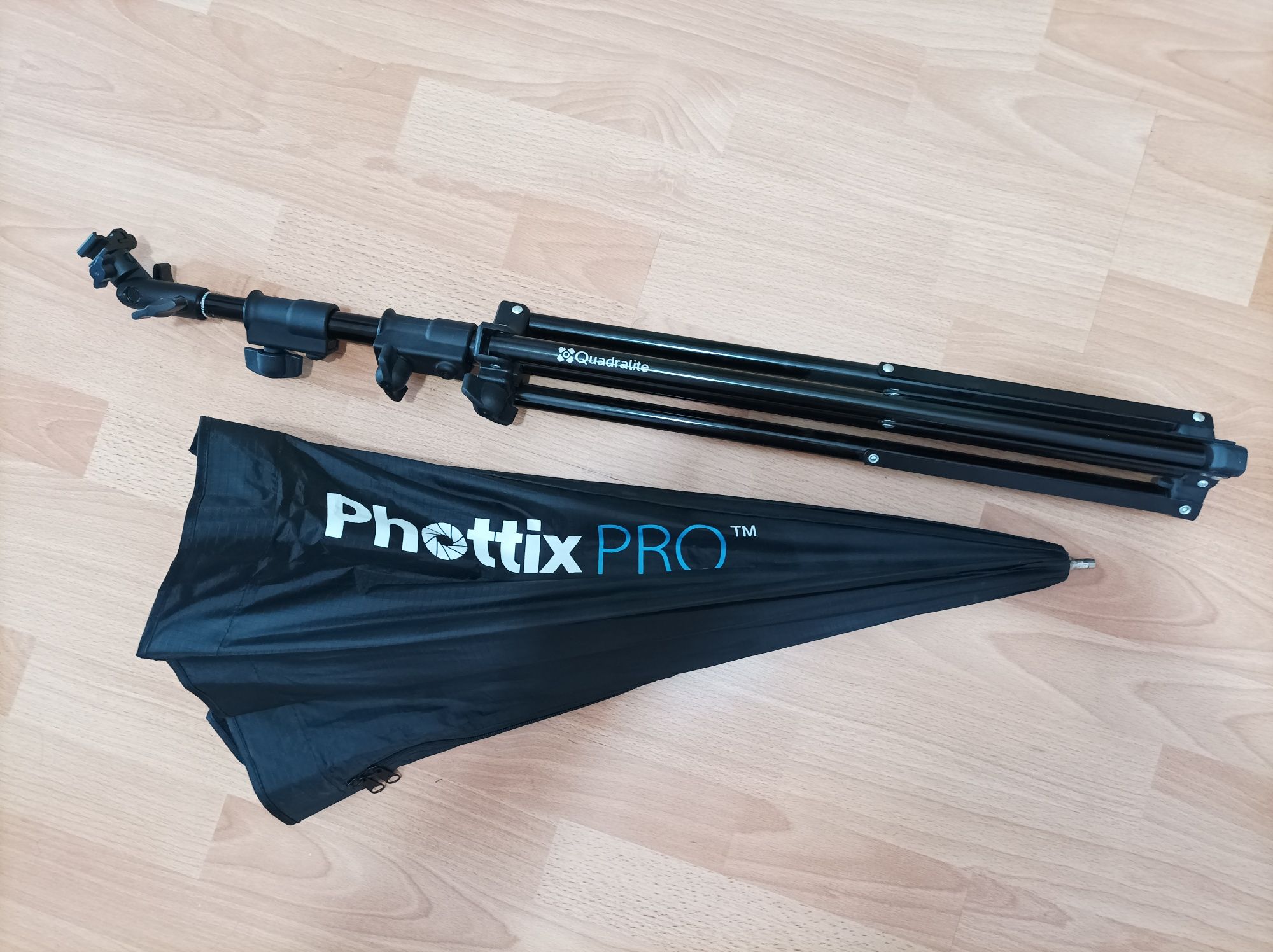 Softbox Phottix Pro 80cm + statyw