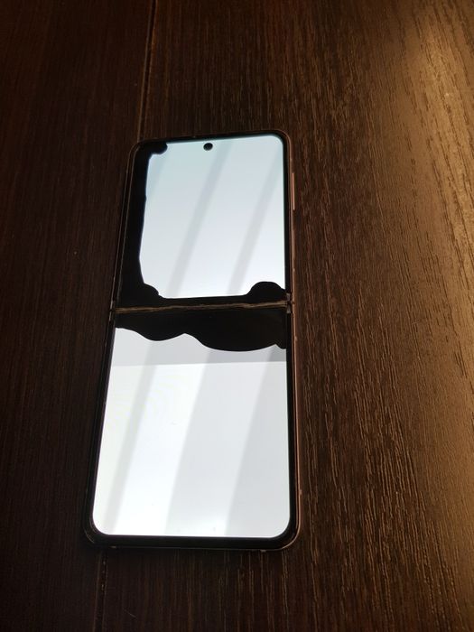 Samsung Galaxy Z Flip 3 Lawendowy Uszkodzony