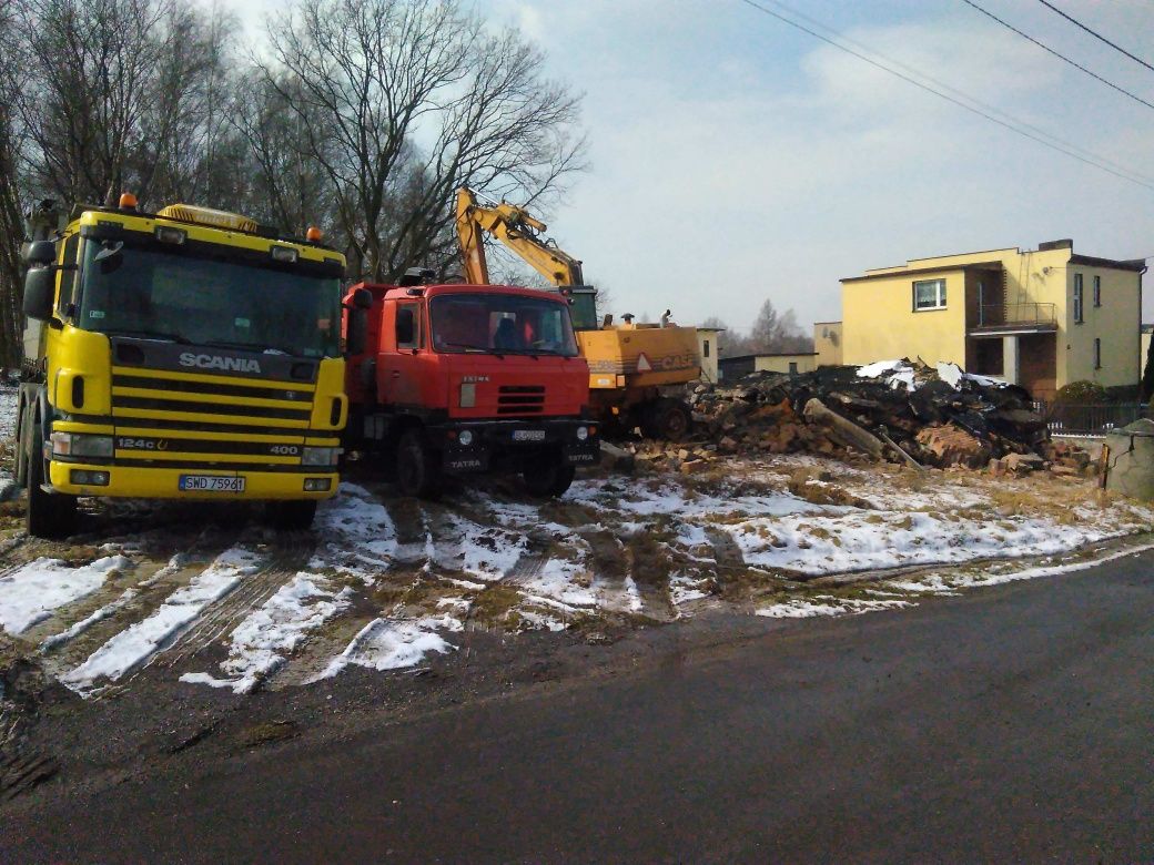 Rozbiórki wyburzenia  wykopy usługi koparką stodoła dom