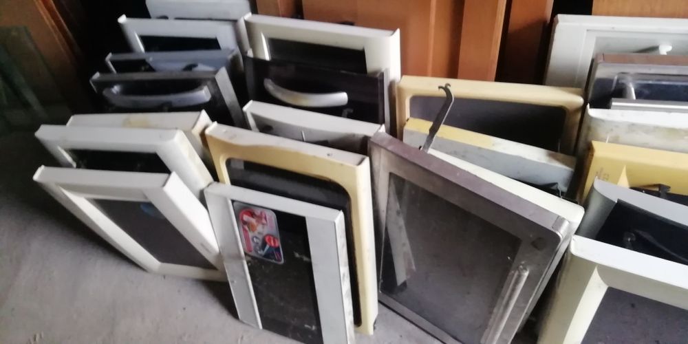 Дверці та корпуса до мікроволновок бу