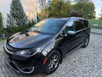Chrysler Pacifica Chrysler Pacifica 2017 wersja limited  faktura vat