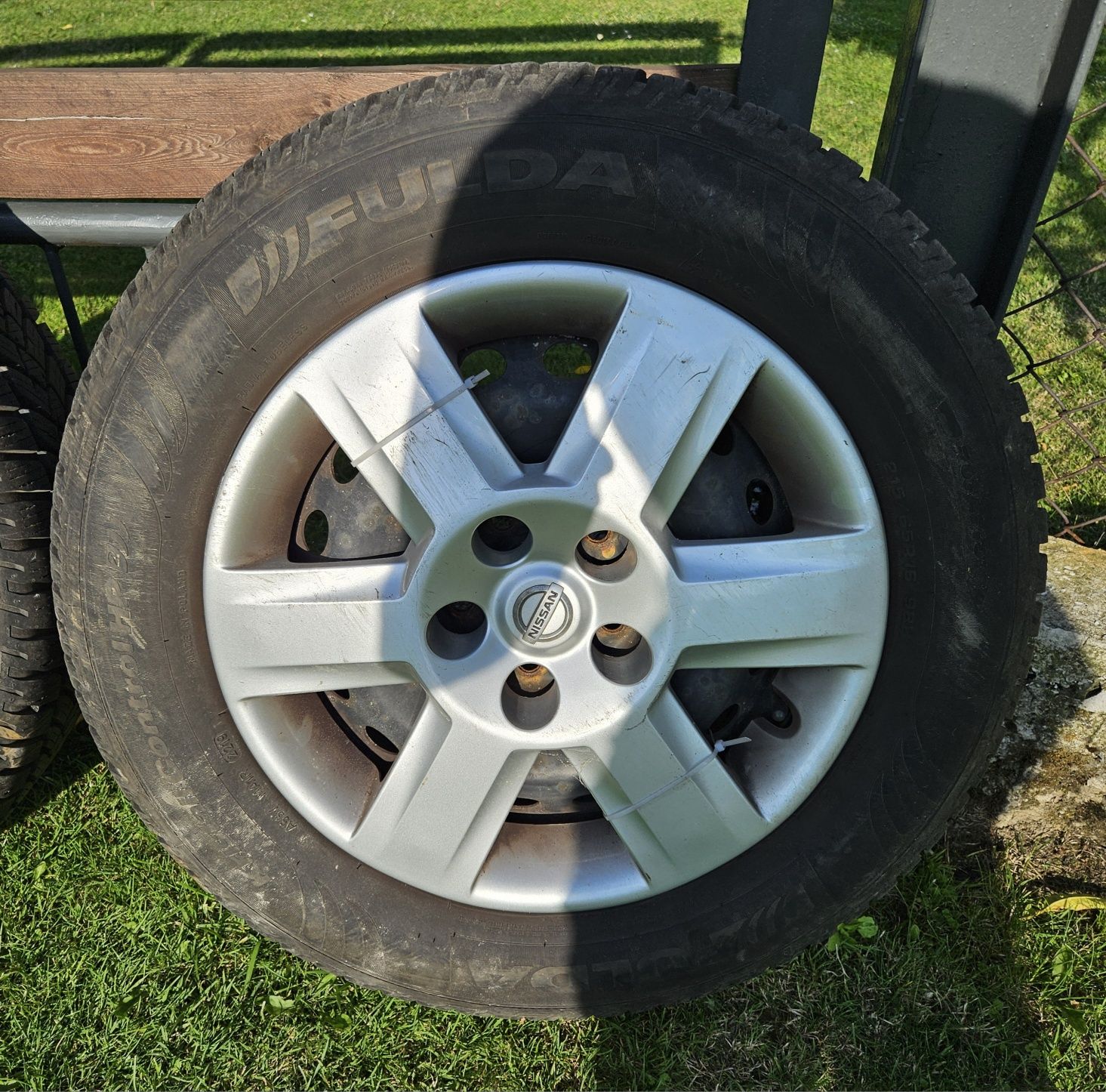 Fulda Kristall Control HP2 215/65/R16 z felgami stalowymi 5x114.3