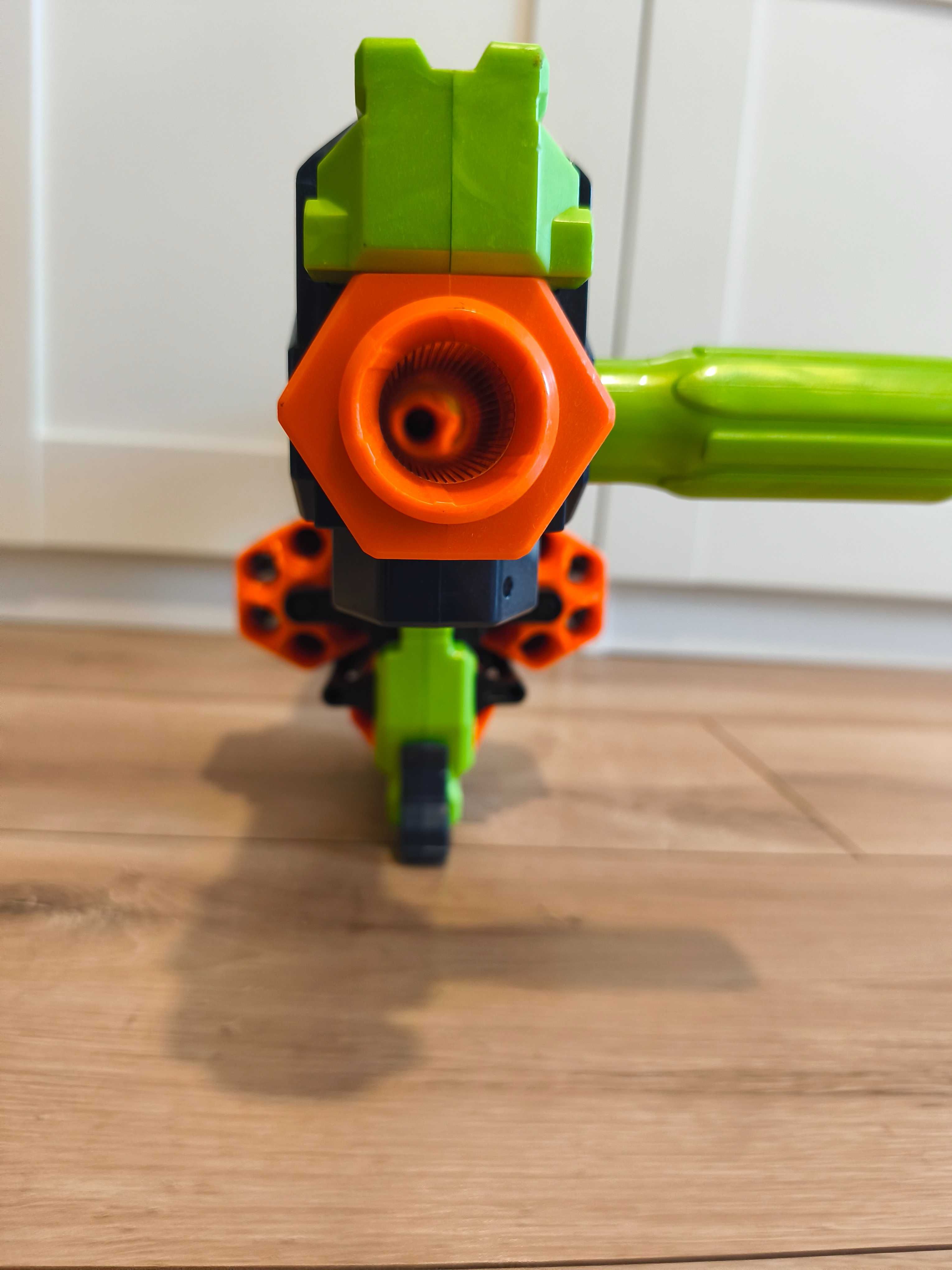 Nerf doominator 24 strzałki gratis