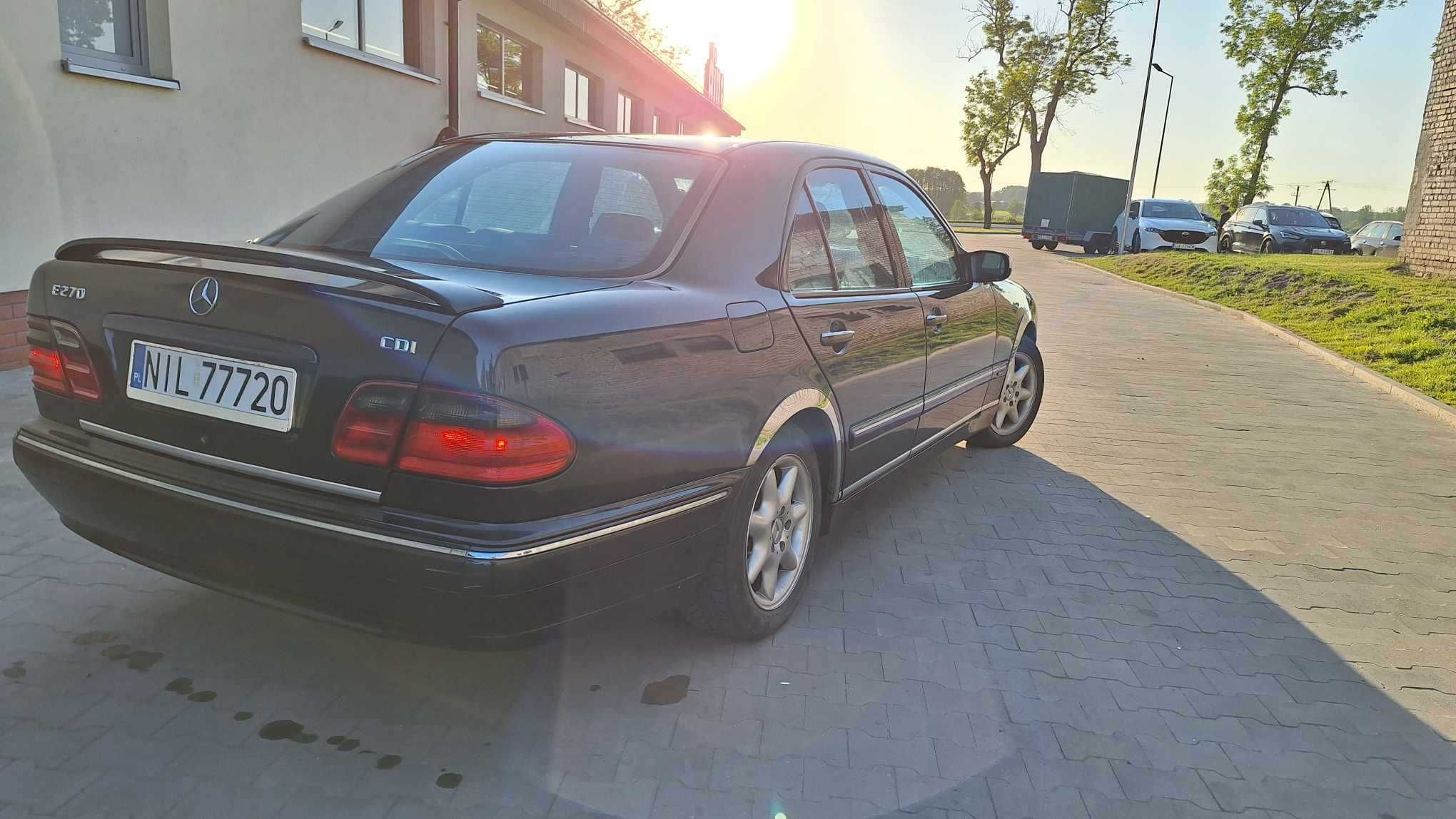 Mercedes-Benz E 270 cdi