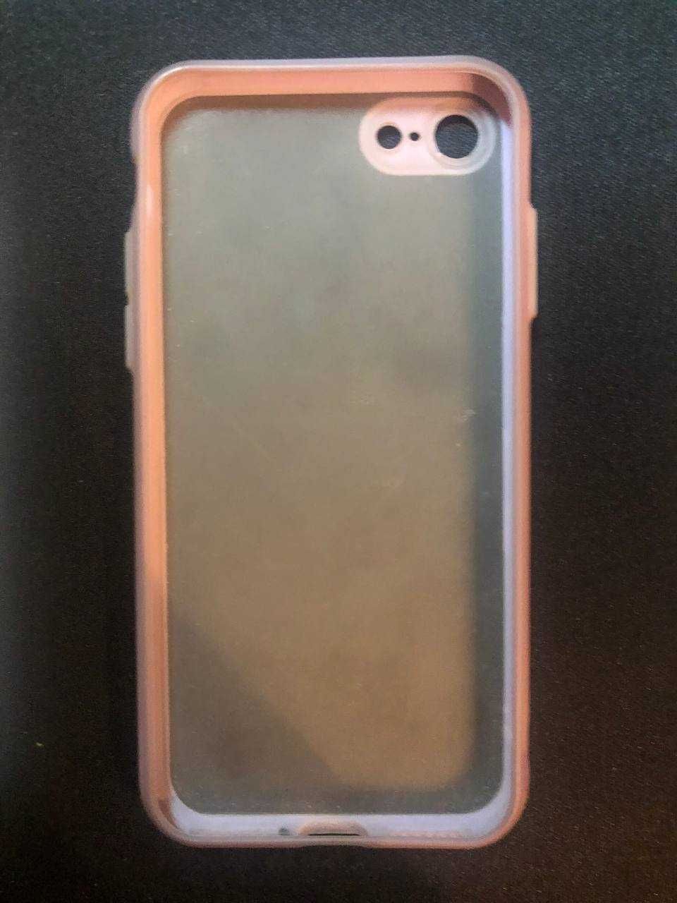 Чехлы на iPhone 7 8 SE