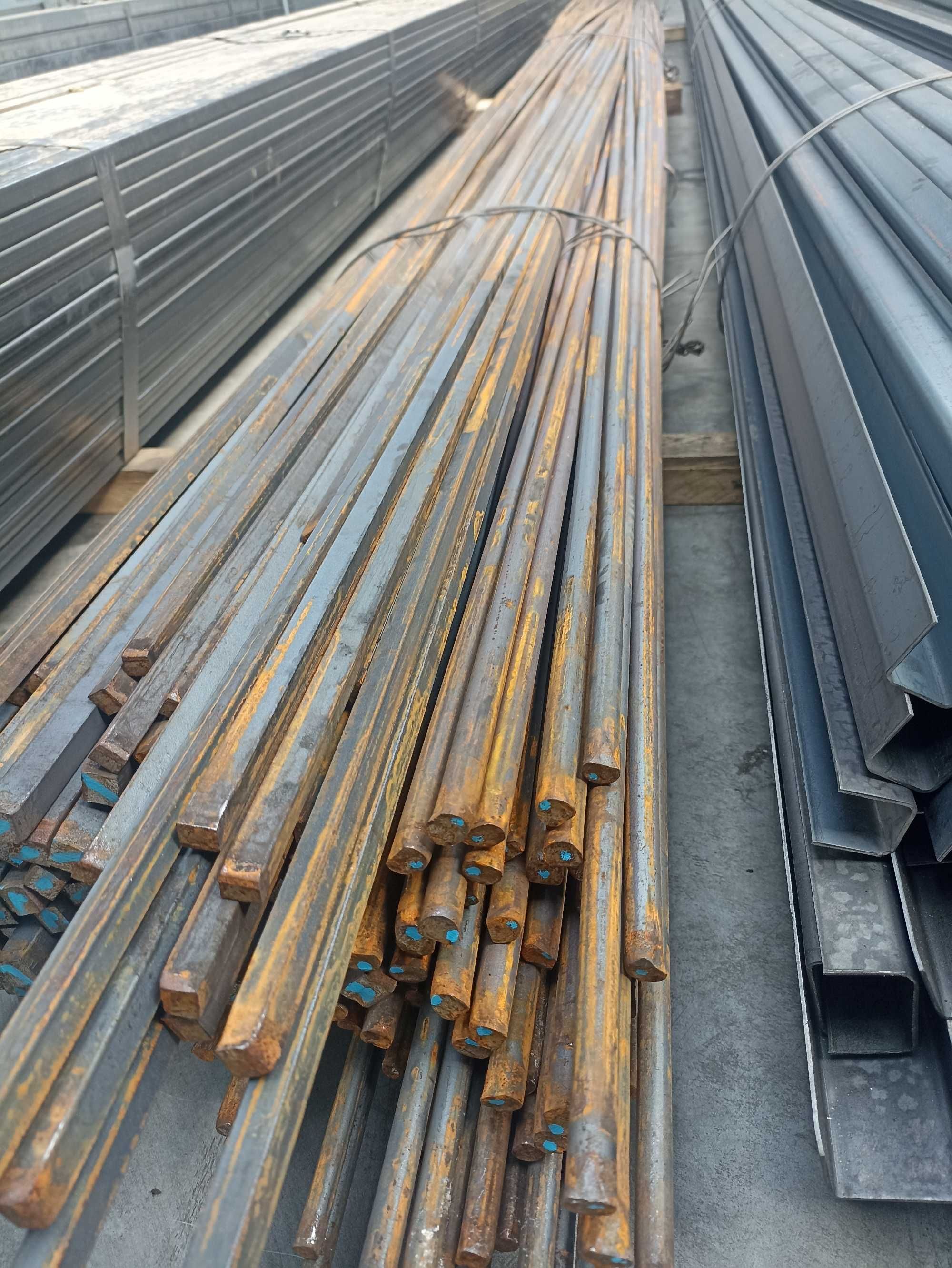 Pręty okrągłe fi 80 16HG stal stalowe 80 16 HG krótsze odcinki